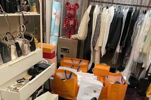 三明三元区回收一线品牌衣服